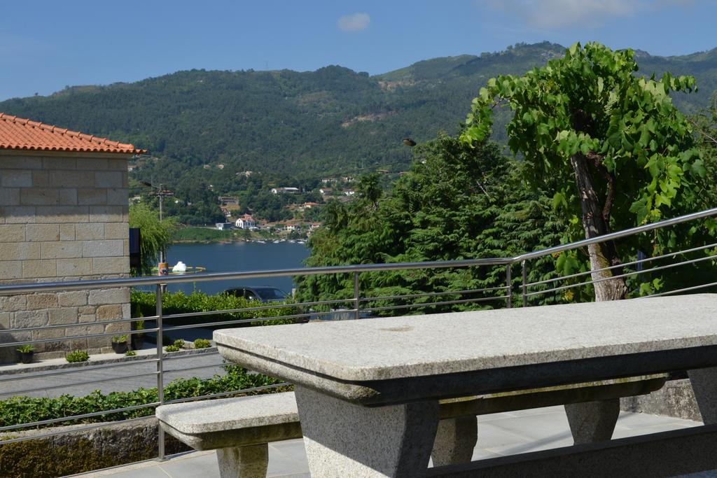 Al Vivenda Romantica Geres Buitenkant foto